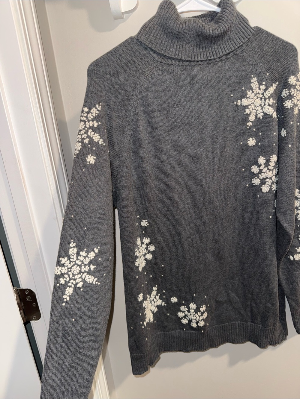 Eddie Bauer Gray Turtleneck Snowflake Knit Sweater